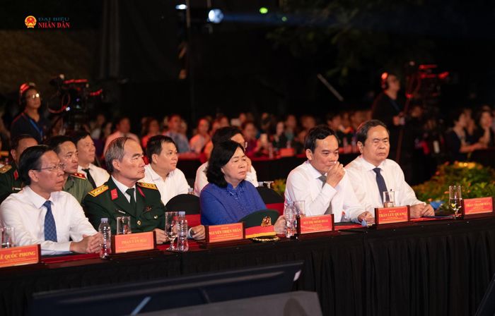 Chủ tịch Quốc hội Trần Thanh Mẫn và các đại biểu dự tại điểm cầu TP. Hồ Chí Minh