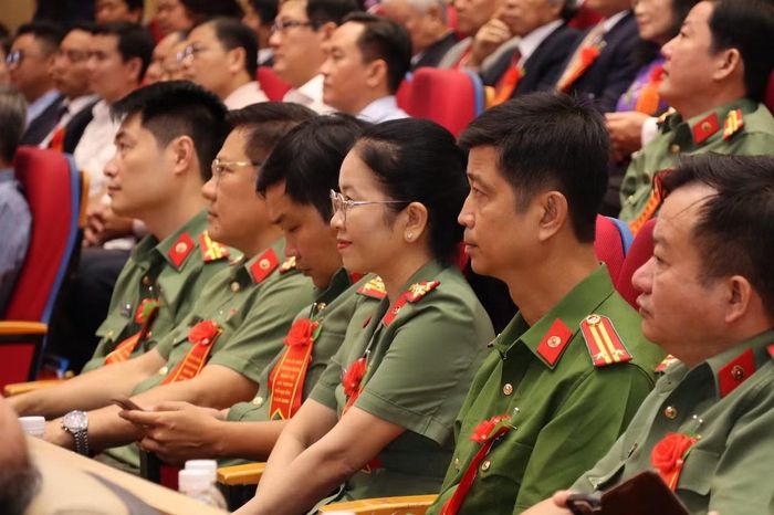 Đại diện lãnh đạo Công an các đơn vị, địa phương dự Ngày hội toàn dân bảo vệ ANTQ.