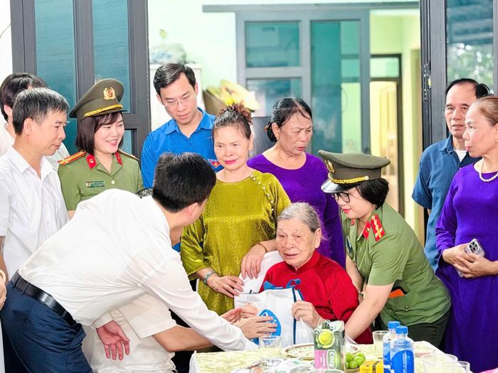Chương trình có sự tham gia đồng hành của nhiều bệnh viện tuyến trung ương.