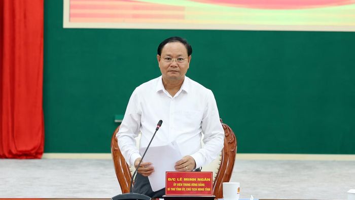Đồng chí Lê Minh Ngân biểu dương, chúc mừng Công an tỉnh Lai Châu và các lực lượng tham gia đấu tranh thành công chuyên án.