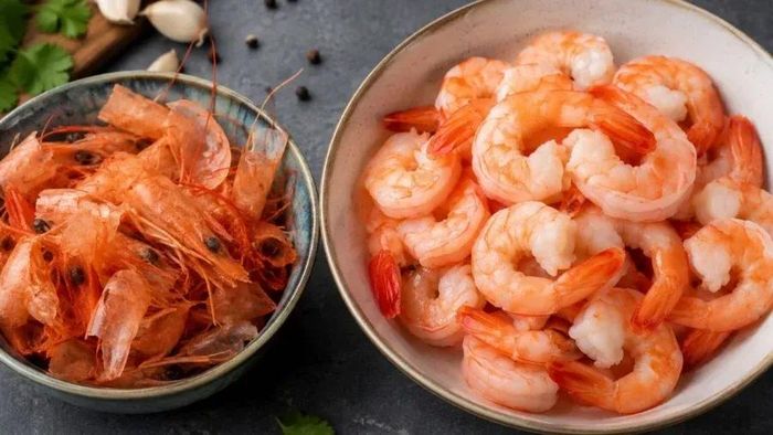 Thịt tôm mới là thành phần giàu canxi nhất. Ảnh minh họa.