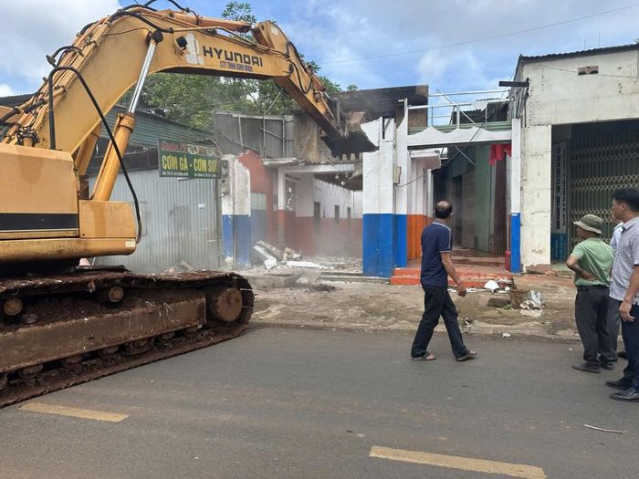  Phường Buôn Ma Thuột quyết liệt đẩy nhanh giải phóng mặt bằng, tạo điều kiện thi công các công trình trọng điểm.