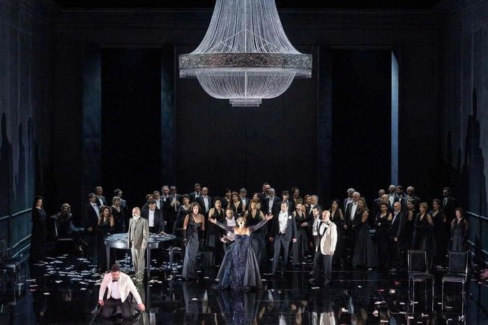 120 nghệ sĩ Italy sẽ biểu diễn kiệt tác “La Traviata” ở Nhà hát Hồ Gươm.