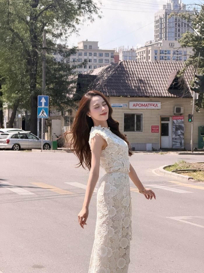 Visual ngày càng thăng hạng của Á hậu Ngọc Hằng gây chú ý. (Nguồn: FBNV)