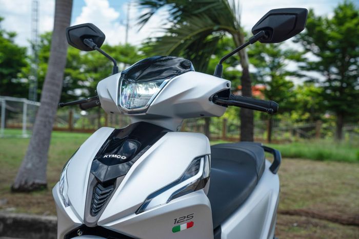 Kymco People R 125 mang ngôn ngữ thiết kế thời trang Châu Âu