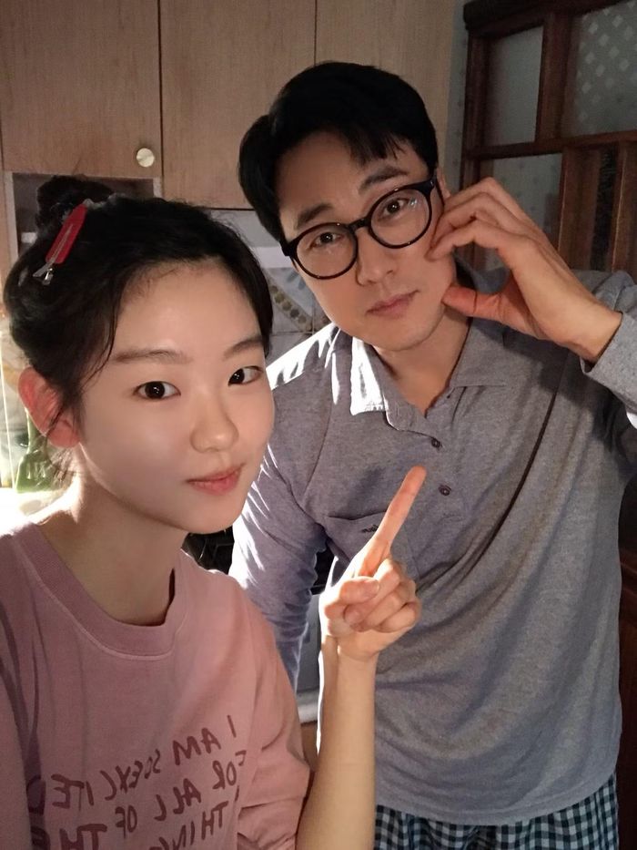So Ji Sub trên phim trường Đặc Vụ Kim Tái Khởi Động.