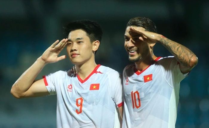 Hên hòa nhập rất nhanh và đang có phong độ cao. Ảnh: Minh Chiến.