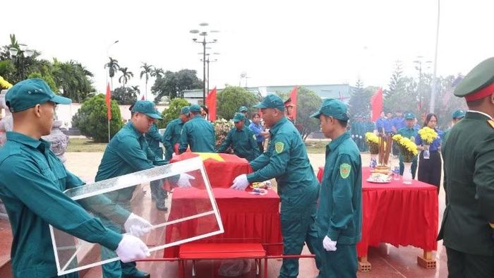 Các hài cốt liệt sĩ trước khi được đưa đến nơi an táng.