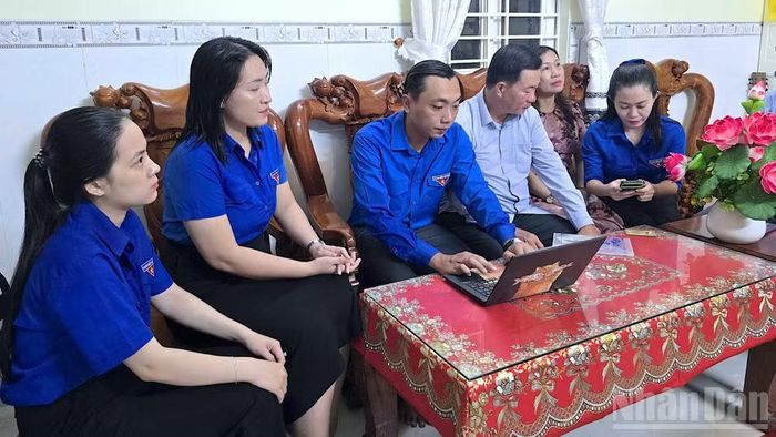 Hoạt động tương tự đang triển khai tại Lý Văn Lâm đã và đang được triển khai đồng loạt tại 64 xã, phường trên địa bàn tỉnh Cà Mau.
