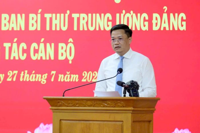 Tân Phó Bí thư Tỉnh ủy Quảng Ngãi Nguyễn Đức Tâm phát biểu nhận nhiệm vụ