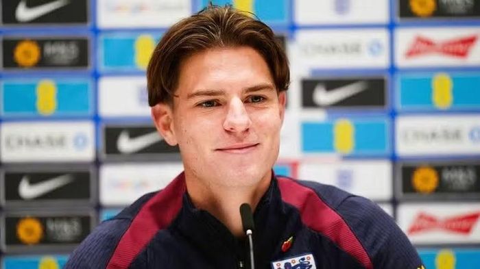 Ban lãnh đạo Man United cho rằng mức phí này quá cao và chỉ định giá cầu thủ 22 tuổi vào khoảng 40 triệu bảng.
