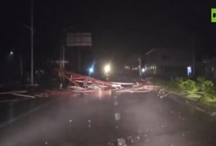 Bão Noul gây gián đoạn giao thông trên diện rộng ở Trung Quốc, ngày 26/7/2026.