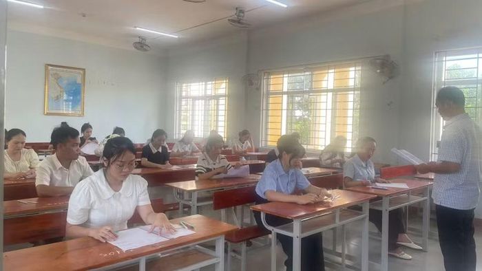 Giáo viên tham gia đợt tuyển dụng đối tượng 3.
