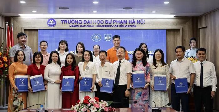 Lễ ký kết Thỏa thuận hợp tác giữa Trường Khoa học giáo dục (Trường ĐH Sư phạm Hà Nội) với các cơ sở thực hành, thực tập nghề nghiệp diễn ra thành công tốt đẹp.