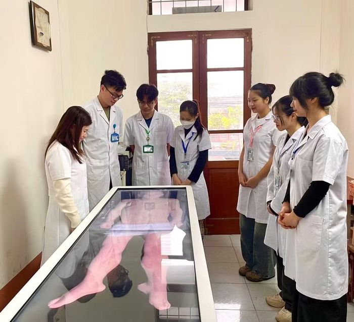 Mô hình đào tạo ứng dụng thực hành hệ Cao đẳng tại TUMP giúp nâng cao chất lượng nhân lực y tế cơ sở.