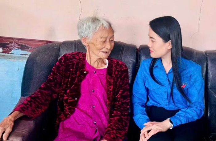 Thanh niên lan tỏa nghĩa tình và lòng biết ơn trong những ngày tháng Bảy.