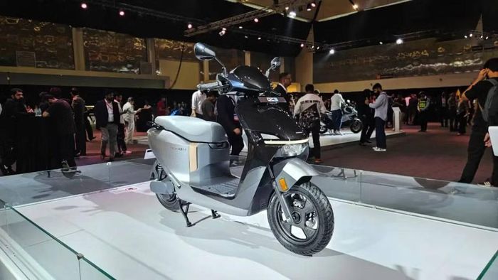 Xe máy điện Honda QC3 ra mắt tại Ấn Độ. Ảnh: BikeDekho