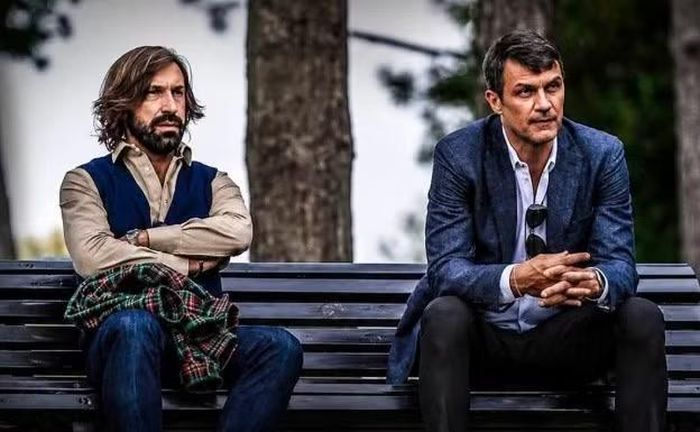  Pirlo và Maldini là những người bạn tâm giao. 