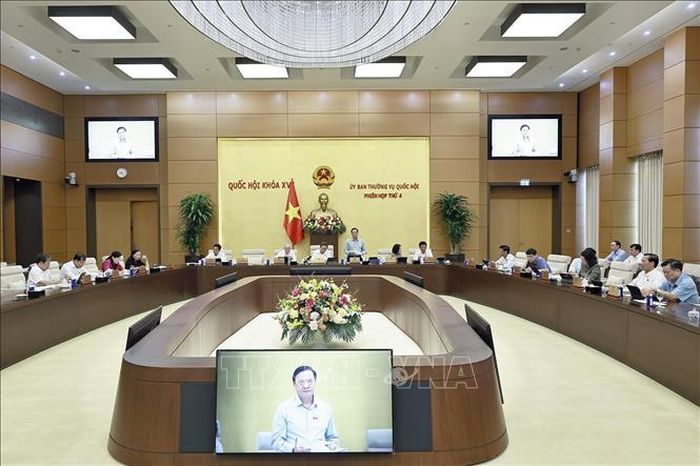 Quang cảnh phiên họp. Ảnh: Doãn Tấn/TTXVN