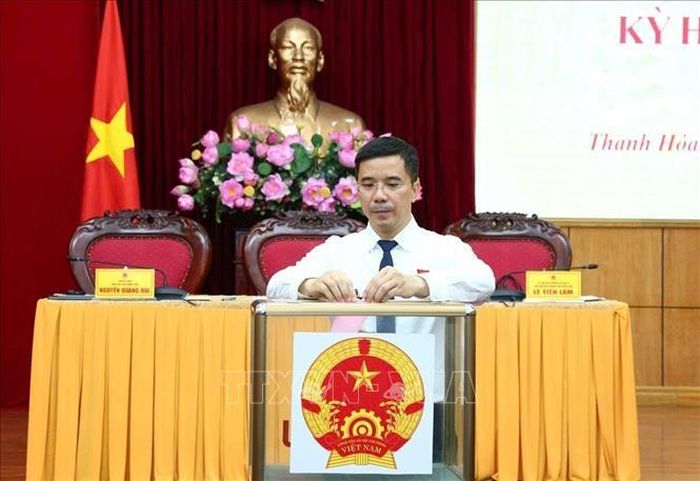 HĐND tỉnh Thanh Hóa tiến hành quy trình bầu Chủ tịch UBND tỉnh nhiệm kỳ 2026-2031. Ảnh: TTXVN phát
