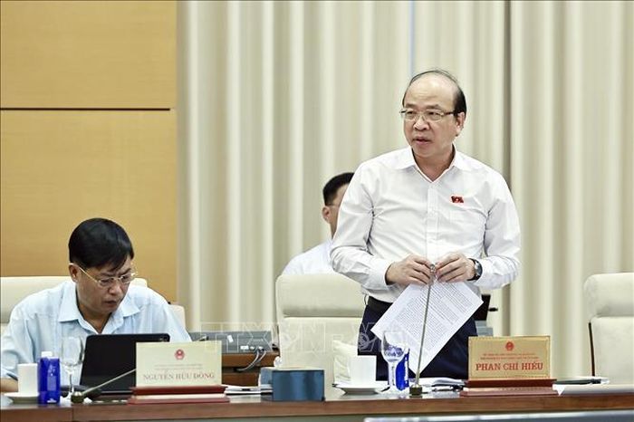 Chủ nhiệm Ủy ban Pháp luật và Tư pháp của Quốc hội Phan Chí Hiếu phát biểu. Ảnh: Doãn Tấn/TTXVN