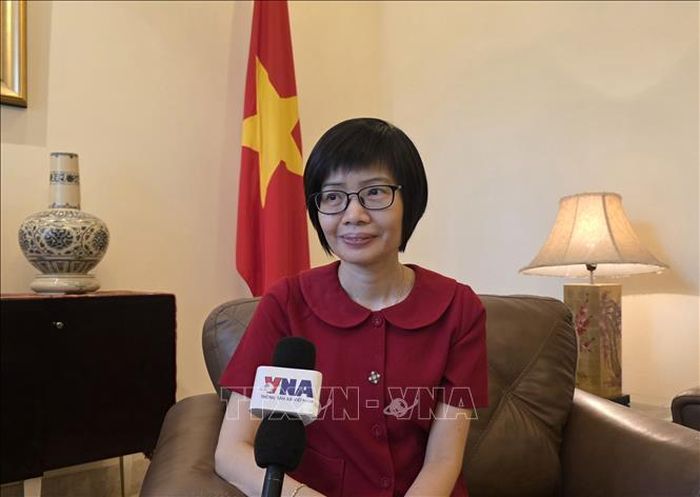 Đại sứ Tôn Thị Ngọc Hương, Trưởng Phái đoàn Đại diện Thường trực Việt Nam tại ASEAN trả lời phỏng vấn phóng viên TTXVN. Ảnh: Minh Thái/TTXVN