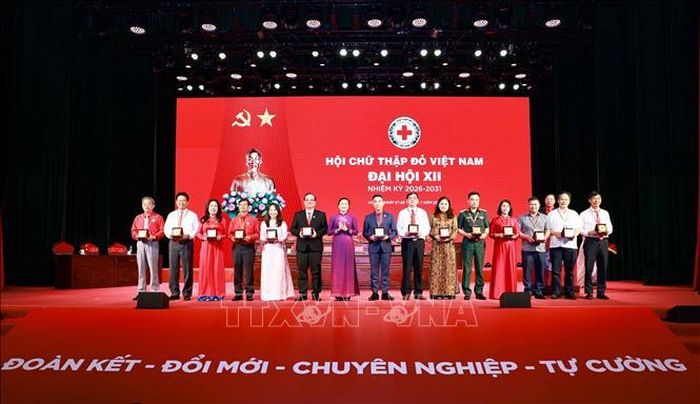 Đại hội tri ân các Ủy viên BCH TW Hội khóa XI không tái cử.
