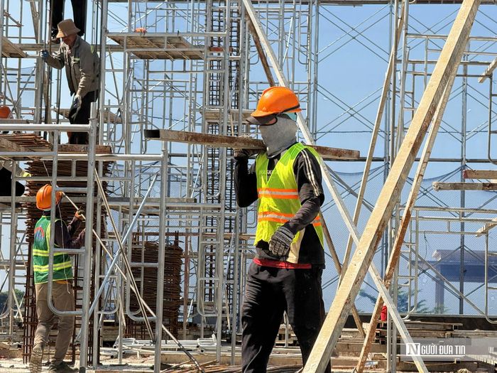 Theo Sở Xây dựng, qua kiểm tra, đến nay dự án Khu nhà ở Phú Hài tại phường Phú Thủy, tỉnh Lâm Đồng đã hoàn thành các hạng mục hạ tầng kỹ thuật, các công trình Nhà ở thấp tầng và đã thi công xong phần móng Khối chung cư cao tầng.