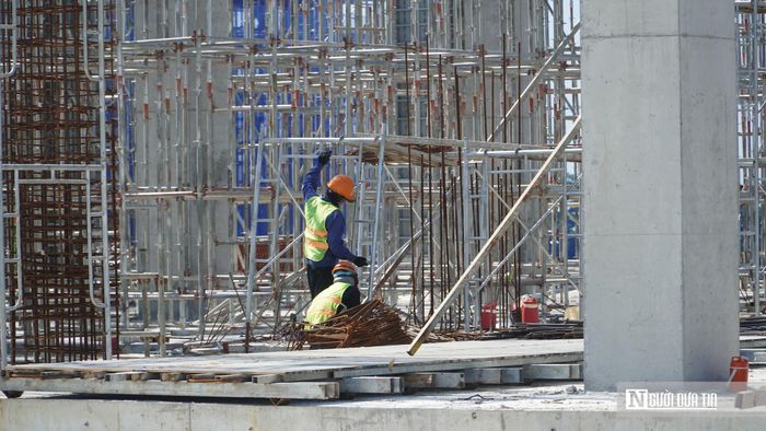Theo kế hoạch, khu thấp tầng dự kiến hoàn thành trong quý IV/2026, còn tòa chung cư cao tầng dự kiến hoàn thành vào quý IV/2027.