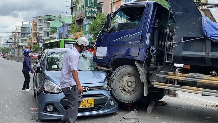 Sự cạnh tranh trên thị trường bảo hiểm xe cơ giới đang chuyển từ bán rẻ hơn sang phục vụ tốt hơn.