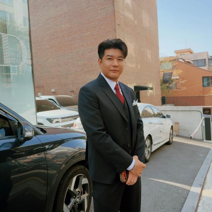 Shindong từng gây sốt khi tiết lộ đã giảm tới 37kg chỉ trong vòng 5 tháng.