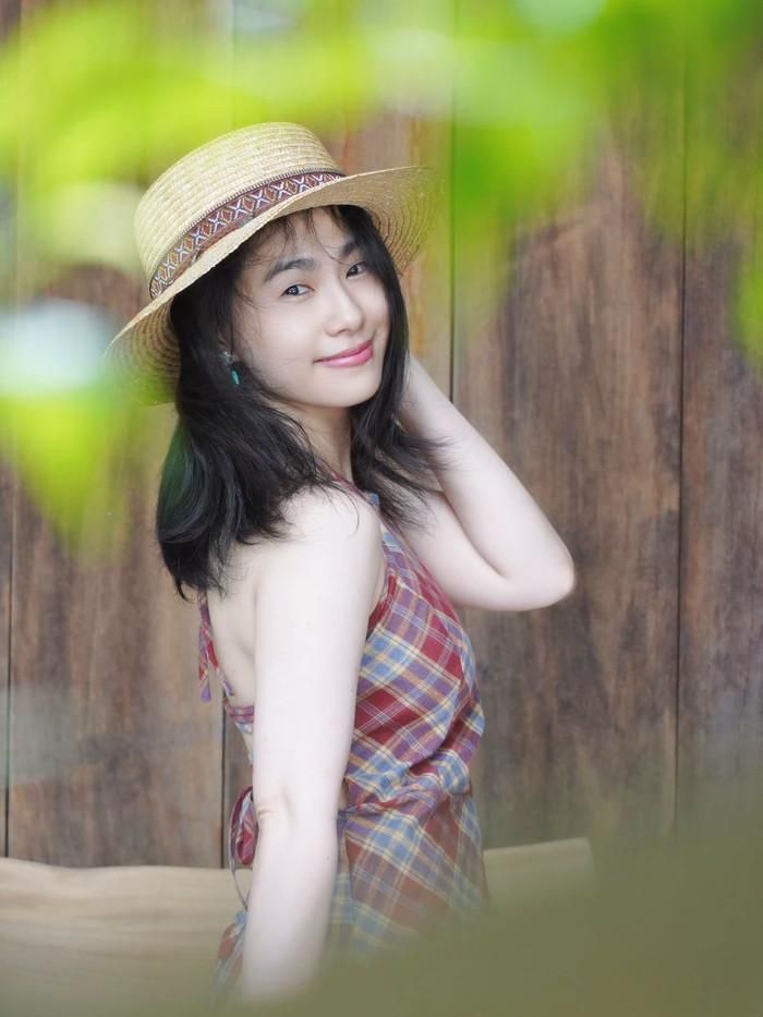 Dân mạng xuýt xoa trước nhan sắc trẻ lâu của Lương Bích Hữu. (Nguồn: FBNV)