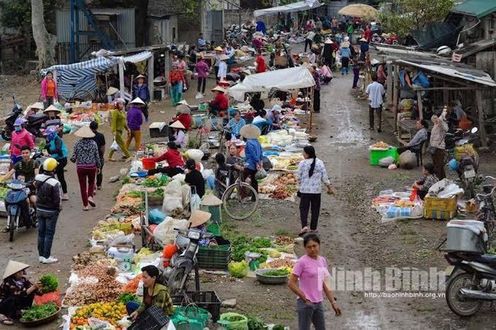 Chợ quê Ninh Bình. Ảnh: báo Ninh Bình