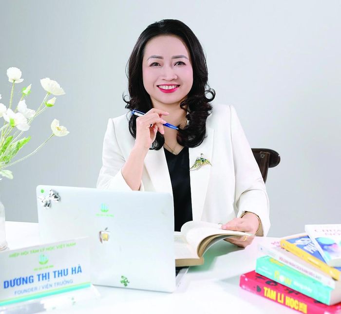 Thạc sĩ Dương Thị Thu Hà