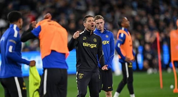 Thầy trò HLV Alonso đang tích cực chuẩn bị cho mùa bóng mới. Ảnh: Getty Images.