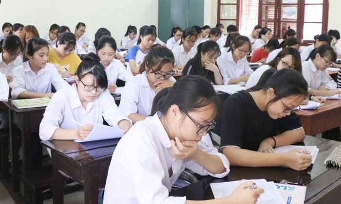 Rà soát, chuẩn bị đầy đủ trường, lớp học, trang thiết bị và đồ dùng dạy học phục vụ năm học mới.