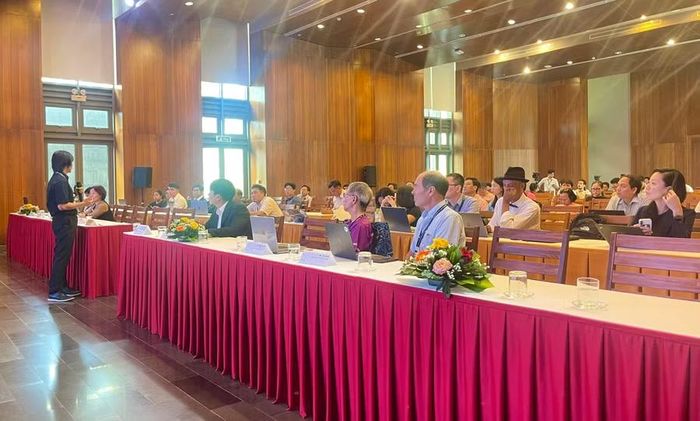 Trong khuôn khổ hội nghị, các đại biểu tập trung trao đổi về xu hướng phát triển công nghệ lượng tử trong khu vực. Ảnh: H.Đ