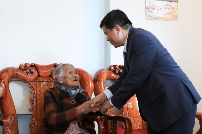 Lãnh đạo tỉnh Lâm Đồng luôn thể hiện sự tri ân đối với công lao của những người đã cống hiến, hi sinh cho đất nước