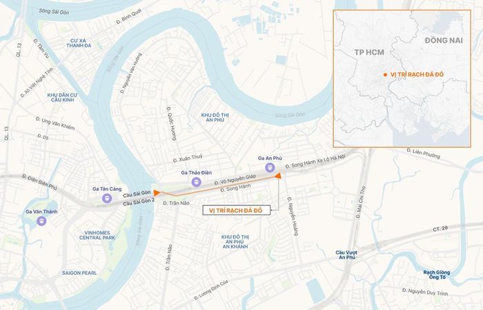 Vị trí địa lý của rạch Đá Đỏ kết nối từ đường Nguyễn Hoàng ra sông Sài Gòn.