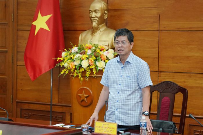 Phó Chủ tịch UBND tỉnh Nguyễn Hồng Hải kết luận cuộc họp