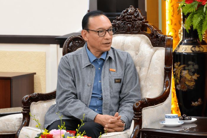 Ông Doseba Tua Sinay cam kết sẽ tiếp tục triển khai nhiều chương trình để hỗ trợ cho tỉnh Lâm Đồng