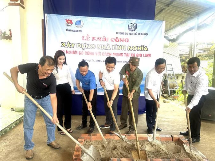 Khởi công xây dựng Nhà tình nghĩa cho ông Lê Thanh Cán - Ảnh: Việt Anh