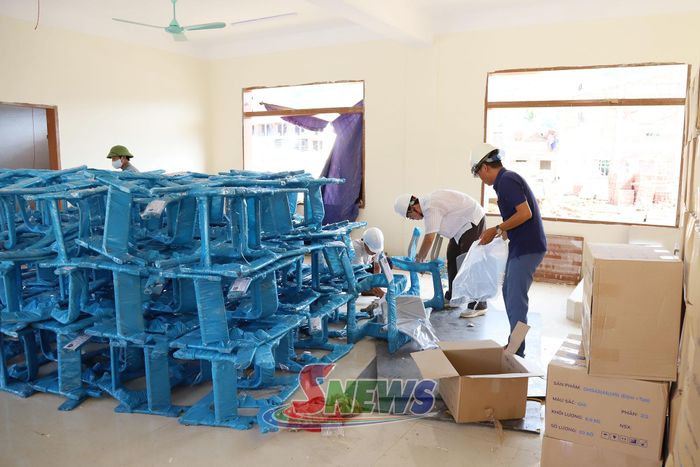 Thiết bị giáo dục đã được tập kết sẵn sàng phục vụ năm học mới tại Trường nội trú liên cấp TH-THCS xã Mường Hung.