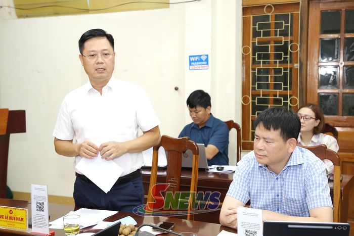Lãnh đạo Vụ Giáo dục, Ban Tuyên giáo và Dân vận Trung ương phát biểu tại cuộc làm việc.