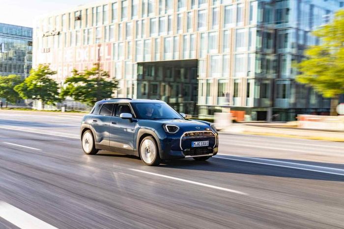 MINI Aceman sử dụng hệ truyền động thuần điện
