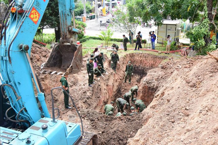 Bộ Tư lệnh TP. Hồ Chí Minh cho biết sẽ tiếp tục chỉ đạo mở rộng phạm vi tìm kiếm trong thời gian tới. Ảnh: Hoa Lê