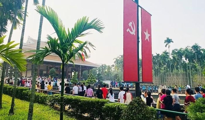 Di tích lịch sử quốc gia Ngã ba Giồng – địa chỉ đỏ phục vụ công tác giáo dục truyền thống cách mạng với bao thế hệ hôm nay. Ảnh: Thanh Dương.