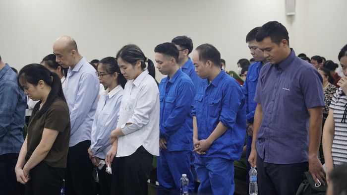 Các bị cáo tại tòa.