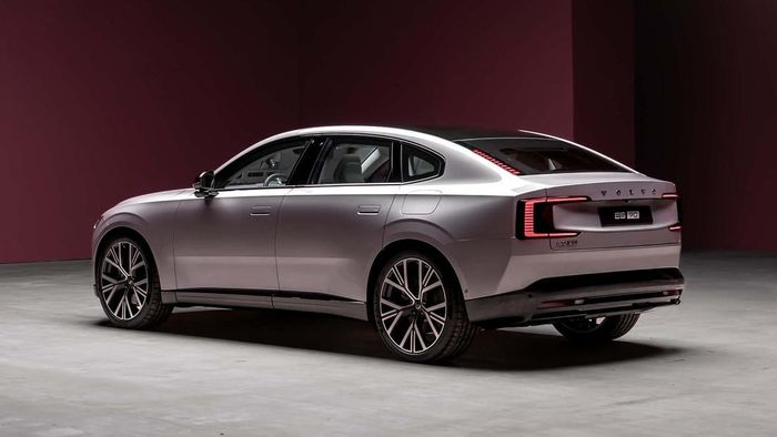 Xe điện Volvo ES90 có hẹn với thị trường nước ta trong thời gian tới. Ảnh: PV