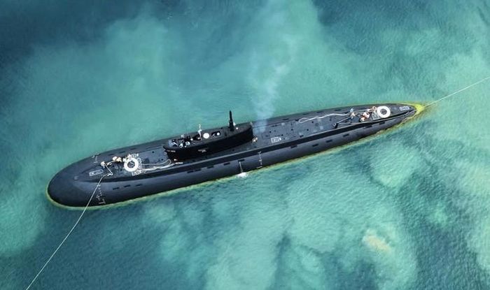 Tàu ngầm dự án 636.3 Varshavyanka của Nga. (Ảnh: RIA Novosti)